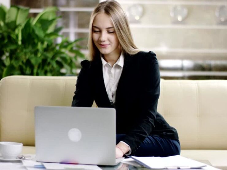 Bez digitalnih alata salon gubi vreme, novac i klijente—digitalizacija donosi efikasnost, preciznost i bolju organizaciju.