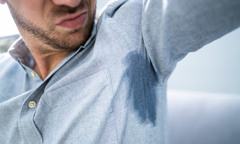 Neprijatan miris znoja nastaje kada bakterije na površini kože počnu da razgrađuju proteine