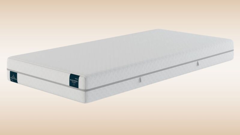 Balance Memory dušek sa memorijskom penom na svetloj pozadini